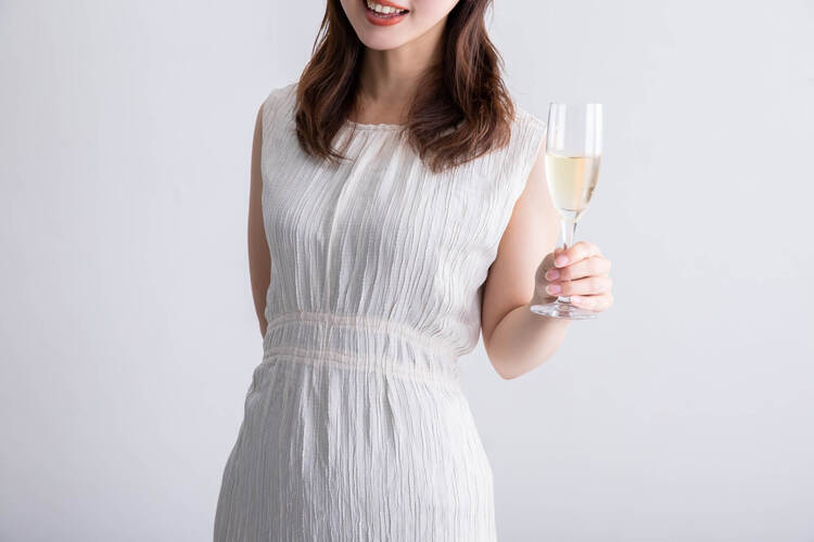 【年代別】婚活・お見合い写真におすすめのワンピースを写真付きで紹介！8